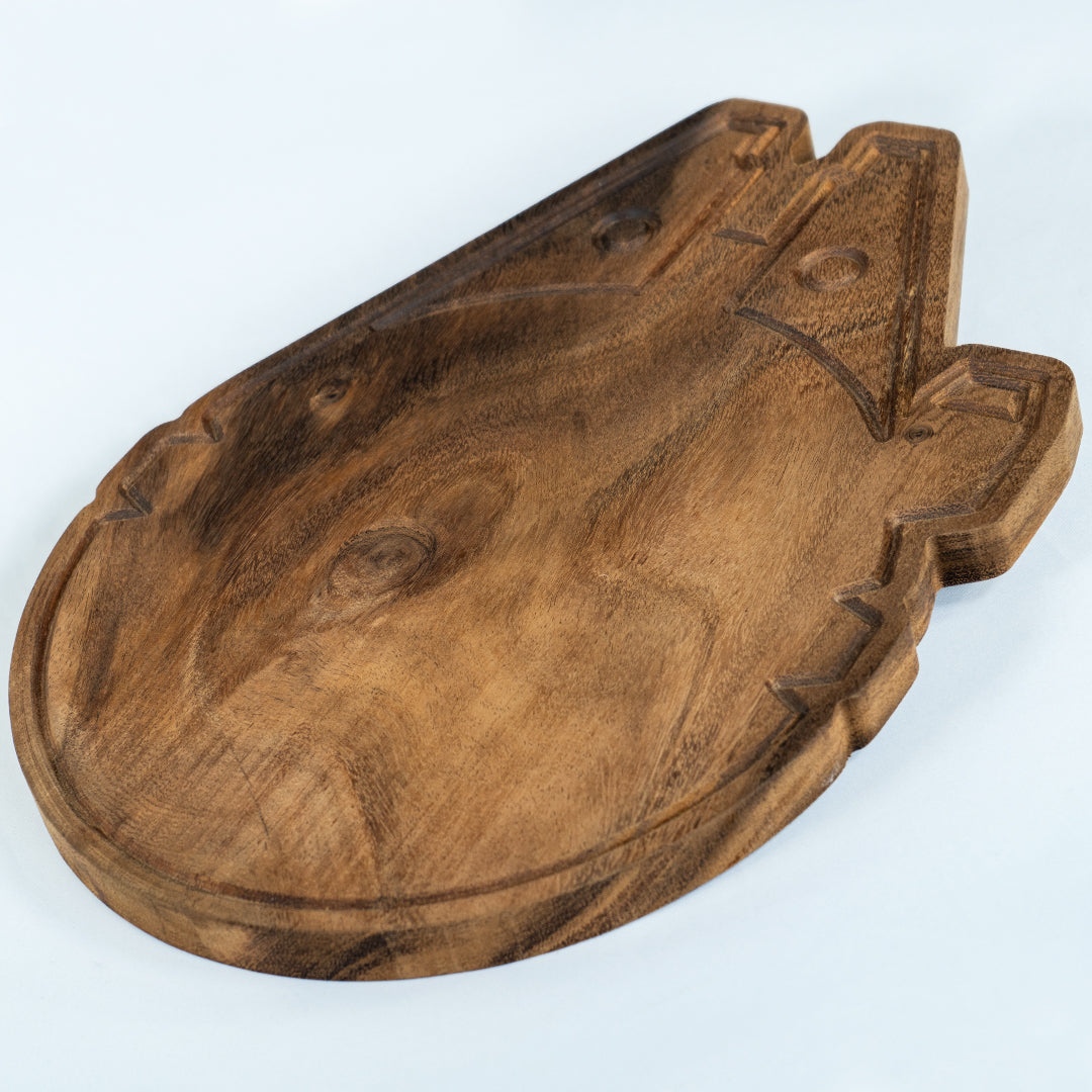 TABLA DE CORTE EN PAROTA DISEÑO HALCON MILENARIO - STAR WARS – The Man ...